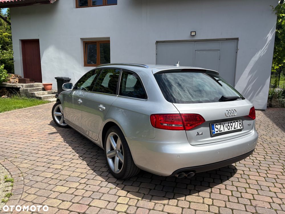 Audi A4 Avant 2.0 TDI - 5