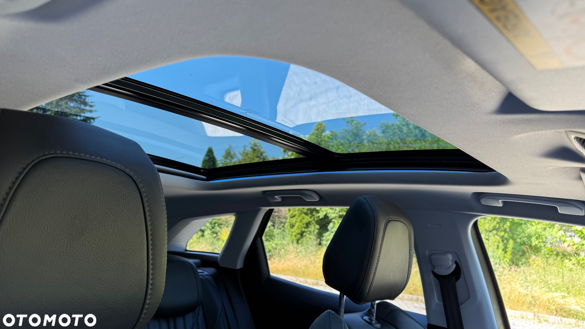 Peugeot 3008 1.6 BlueHDi Allure S&S EAT6 - 23