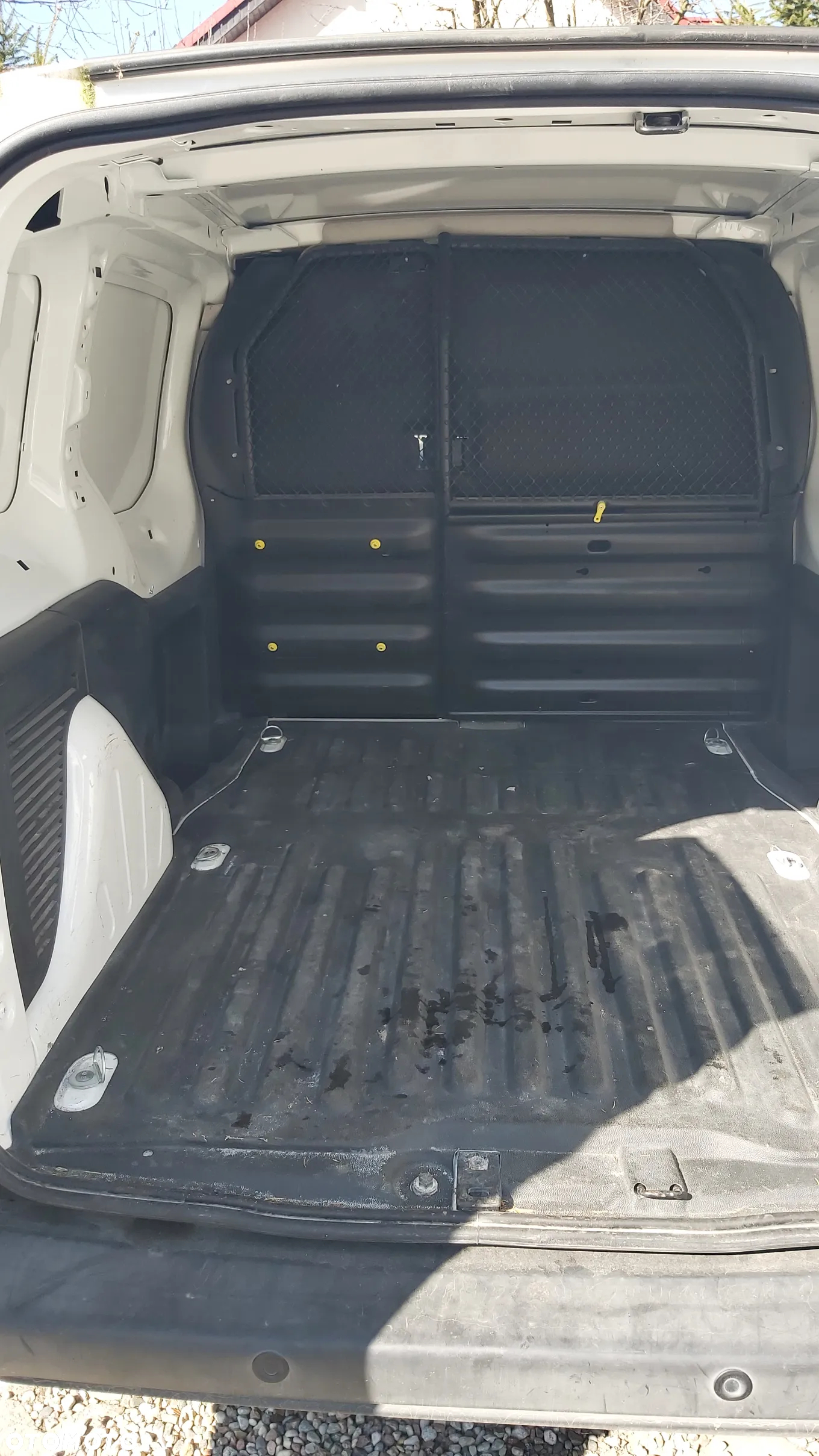 Peugeot Partner 1.6 HDi Access - 13