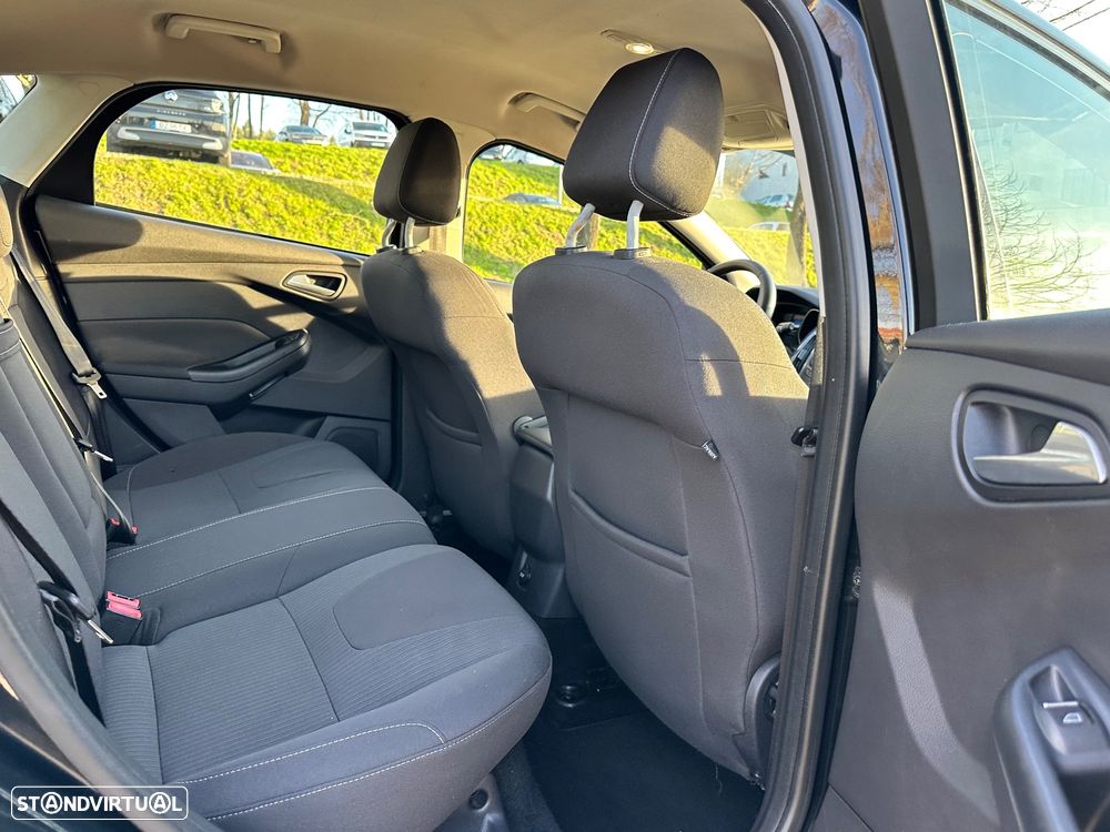 Ford Focus 1.6 TDCi DPF Trend - 25