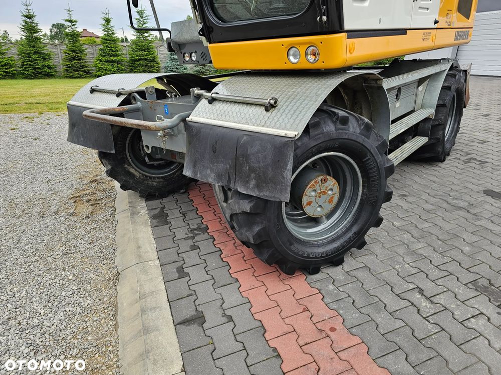 Liebherr A 916 - 21