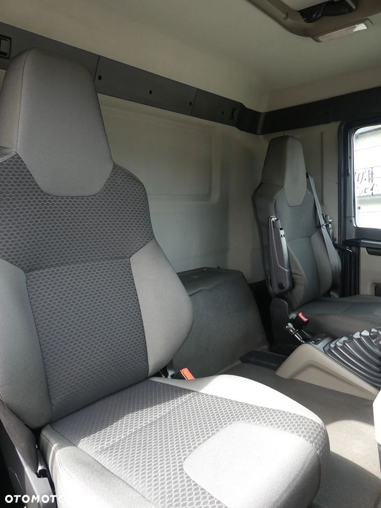 MAN TGS 41.470 / 8x8 / WYWROTKA KH KIPPER / MANUAL / NISKI PRZEBIEG / - 25