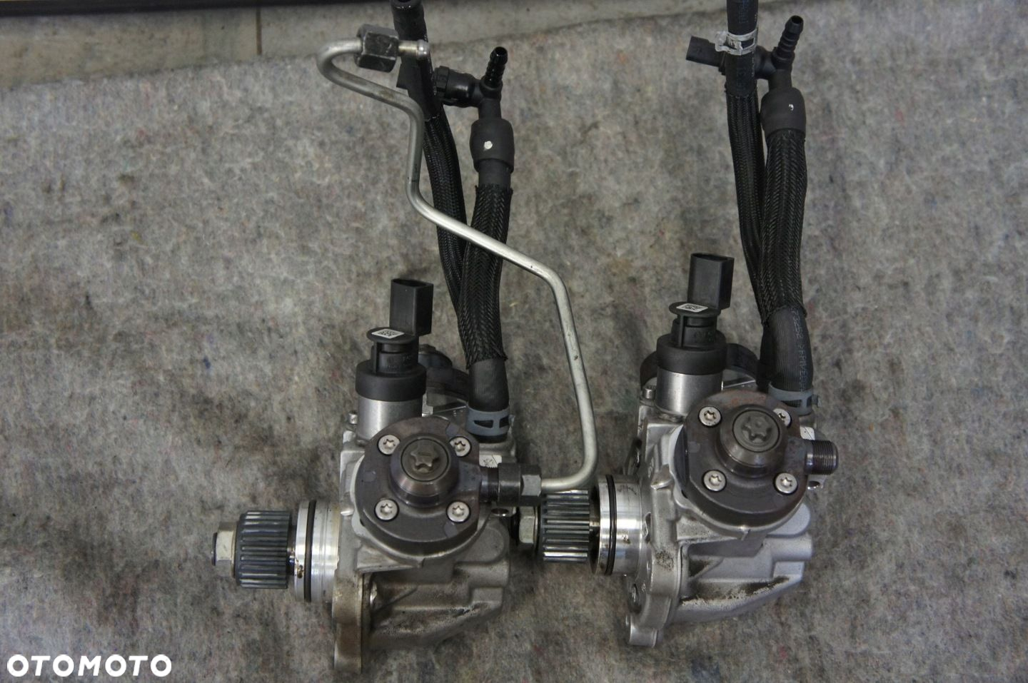 Pompa wtryskowa Audi A6 4G0 3,0 059130755CC - 4