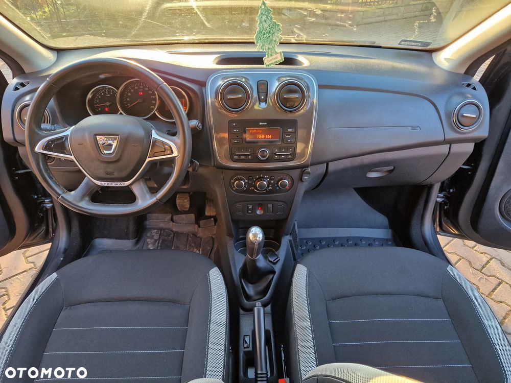 Dacia Sandero Stepway 0.9 TCe Laureate S&S EU6 - 18