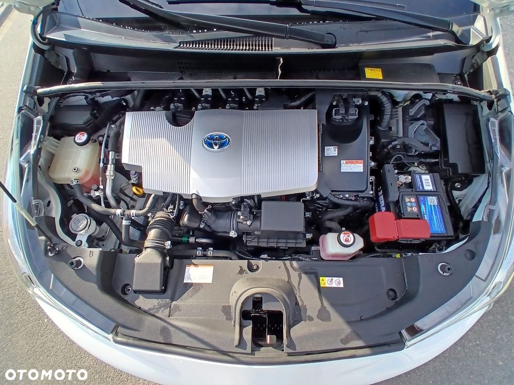 Toyota Prius 1.8 Hybrid Premium - 18