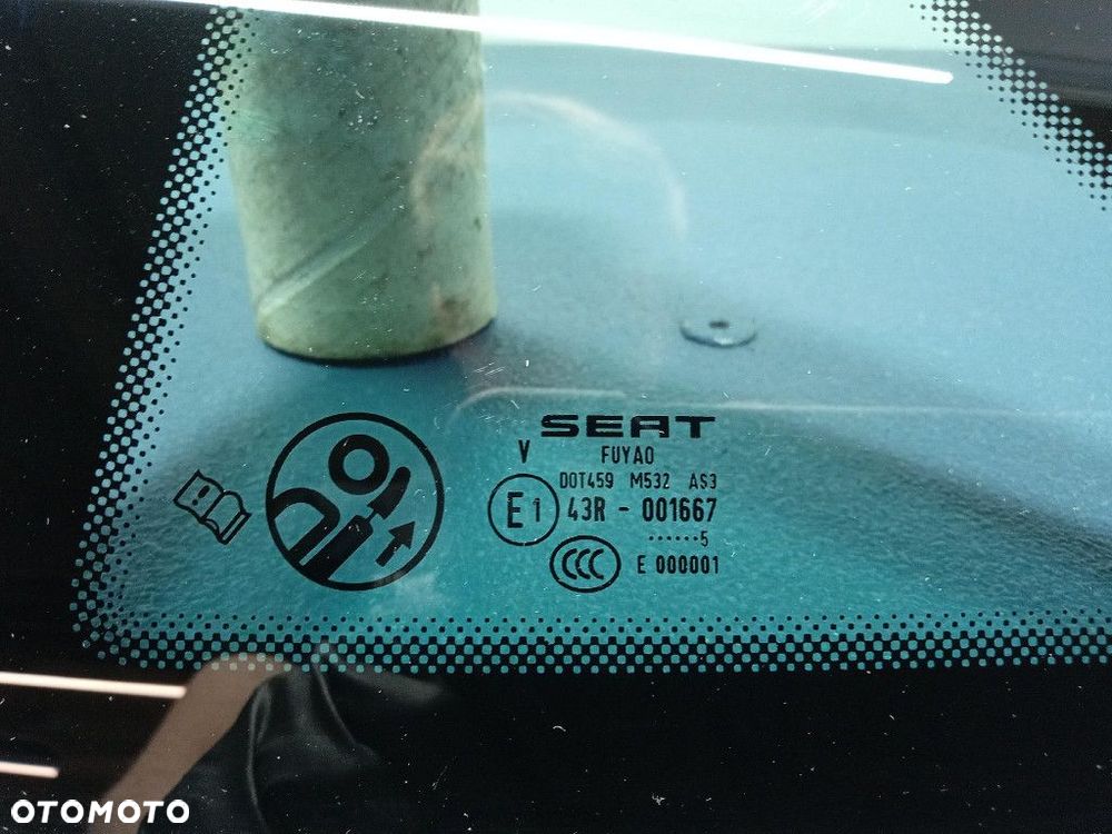 SEAT LEON III HB 5D SZYBA KAROSERYJNA LEWY TYŁ TYLNA  5F4845041 - 2