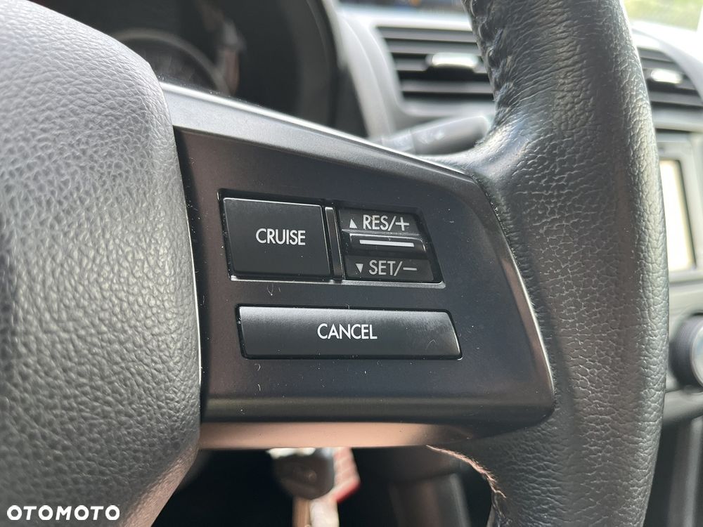 Subaru XV 2.0i Exclusive - 17