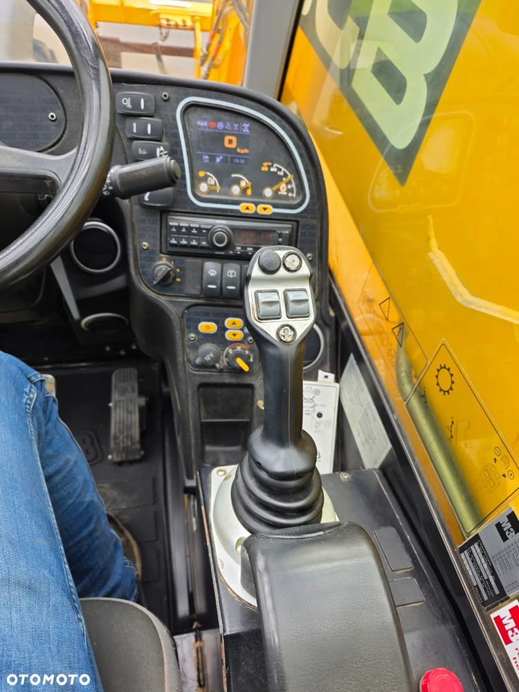 JCB 536 70 LP AGRI SUPER - 5