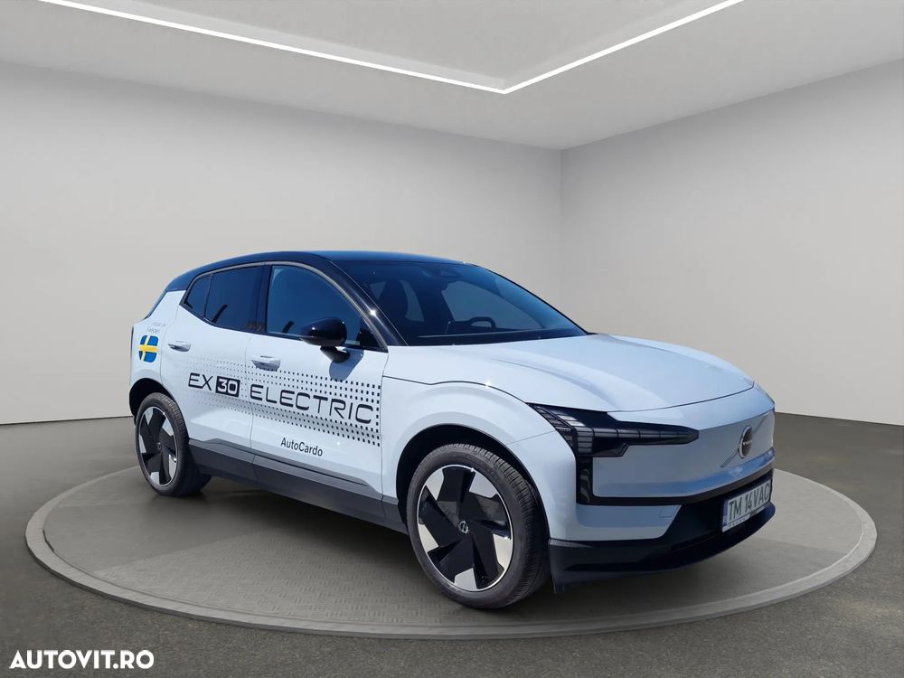Volvo EX30 - 8