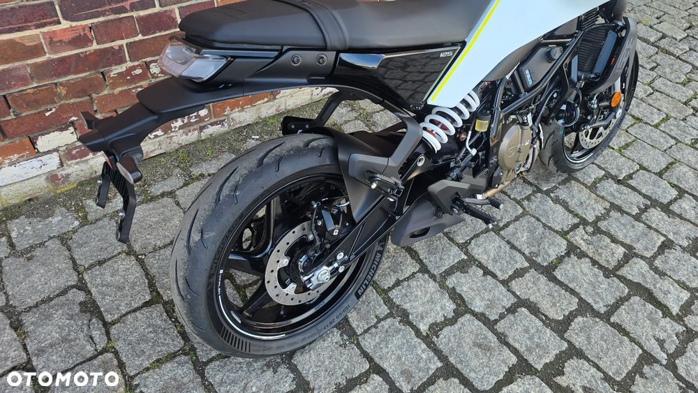 Husqvarna Vitpilen - 13