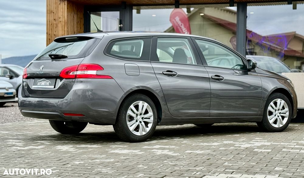 Peugeot 308 1.5L BlueHDI 130 S&S EAT8 Active - 11