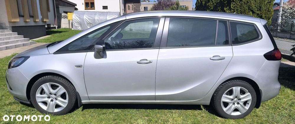 Opel Zafira - 4