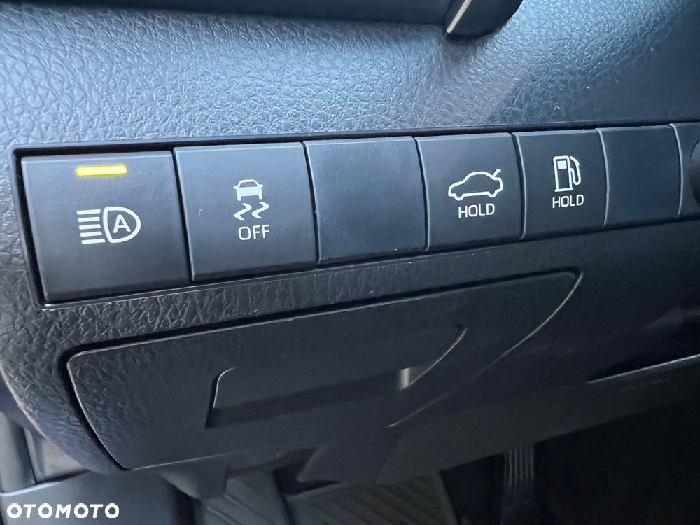 Toyota Camry 2.5 Hybrid Comfort CVT - 16