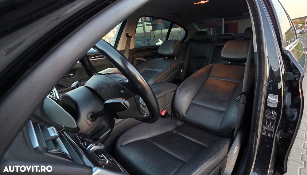 BMW Seria 5 520d - 7