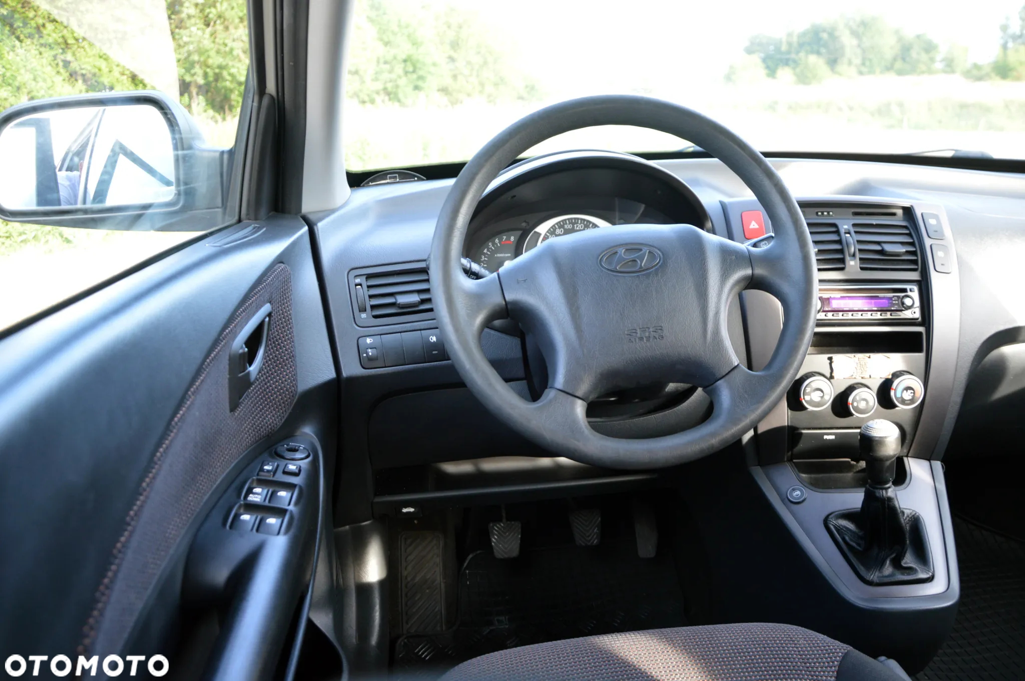 Hyundai Tucson 2.0 Comfort 2WD - 6
