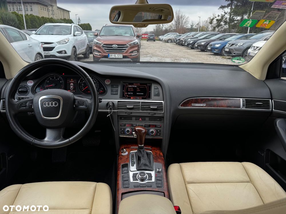 Audi A6 Avant 4.2 quattro tiptronic - 26