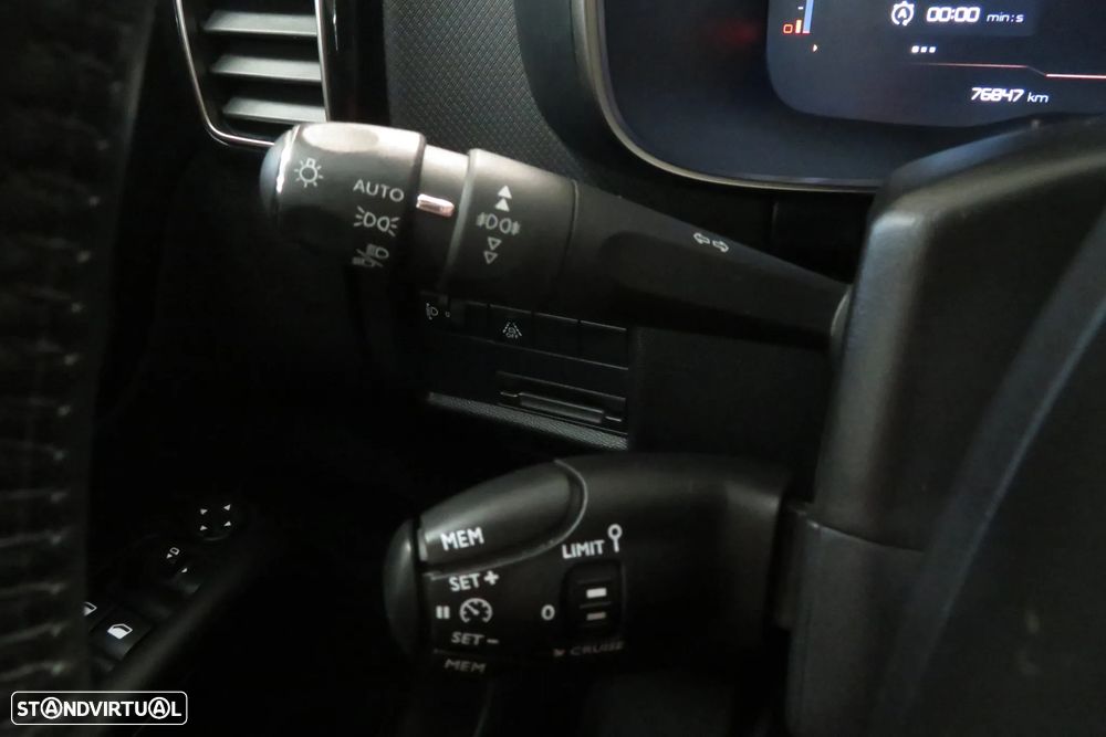 Citroën C5 Aircross 1.5 BlueHDi C-Series - 23