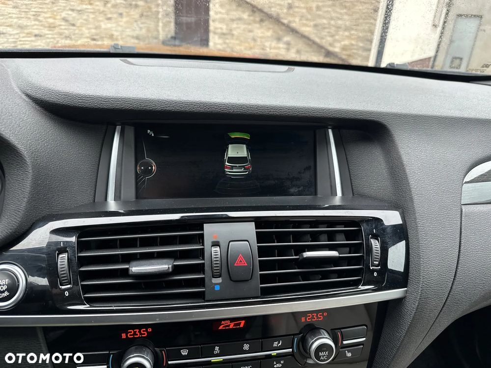 BMW X3 xDrive20d sport - 33