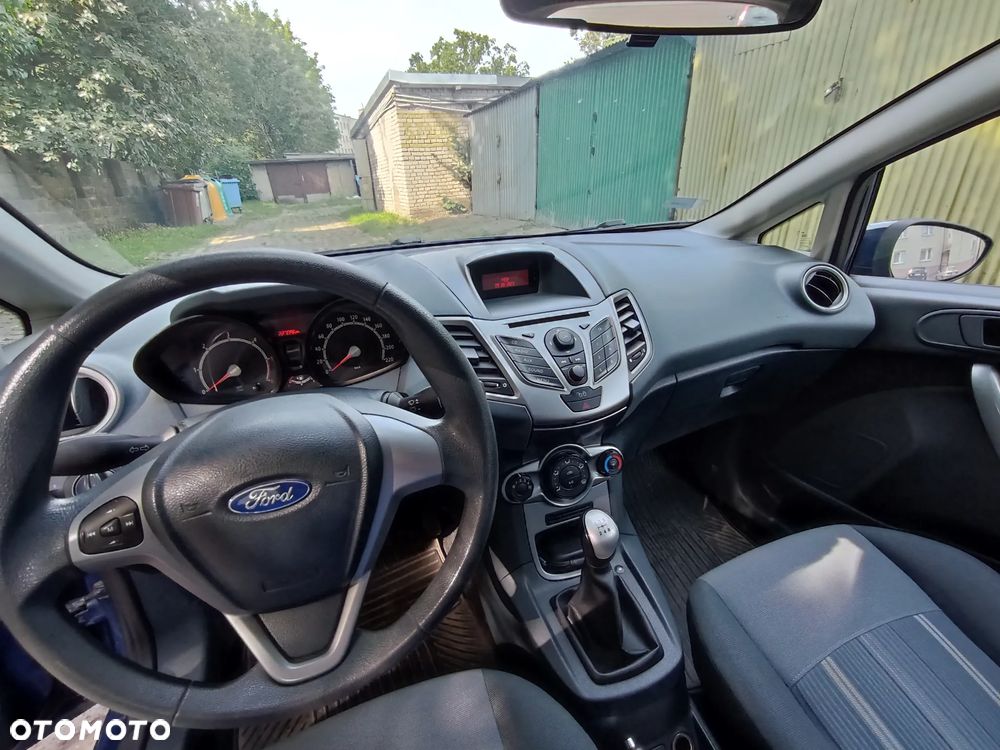 Ford Fiesta - 7