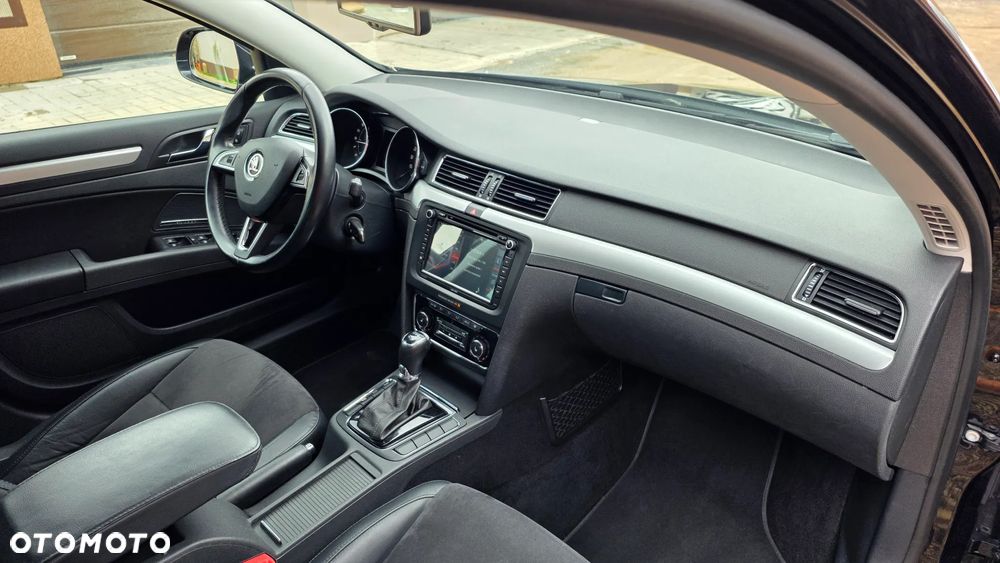 Skoda Superb - 11