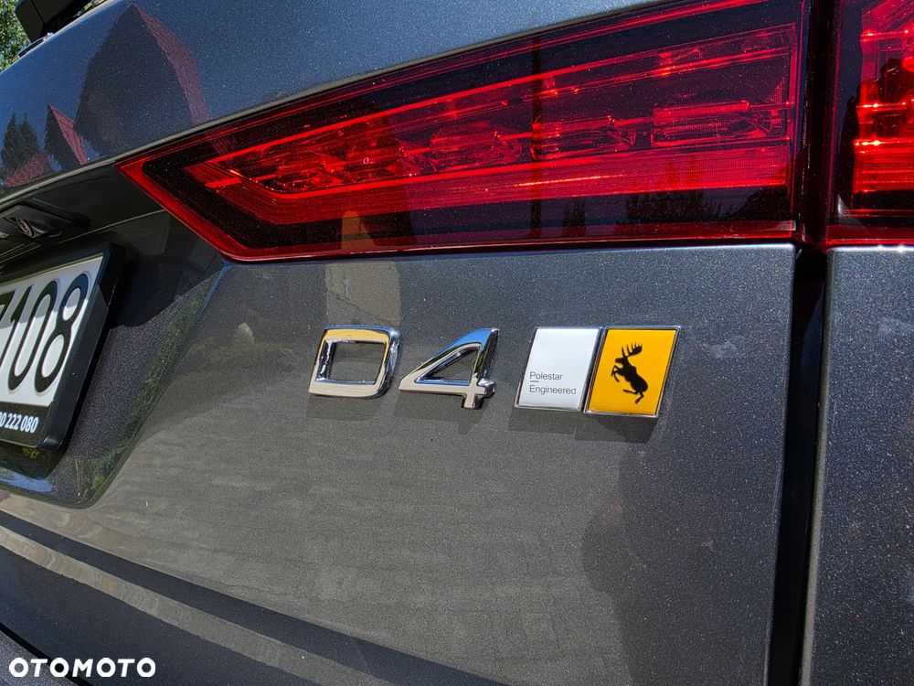 Volvo V60 D4 Momentum - 13