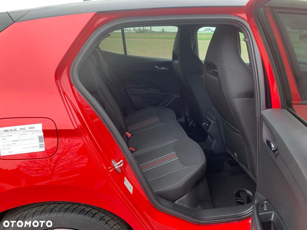 Skoda Fabia 1.0 TSI DSG Monte Carlo - 27