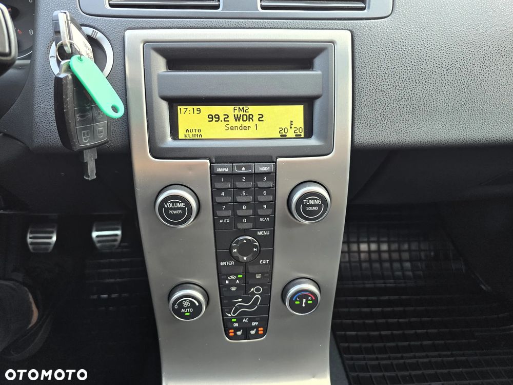 Volvo S40 1.8 Momentum - 28