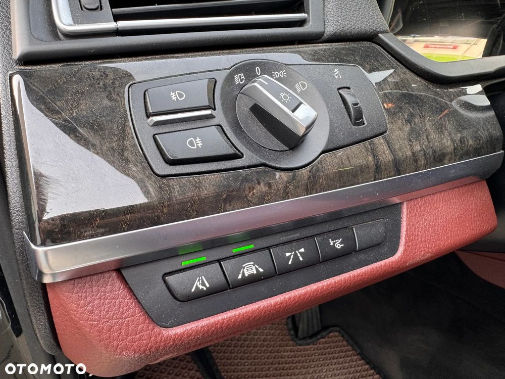 BMW Seria 7 730d xDrive - 16
