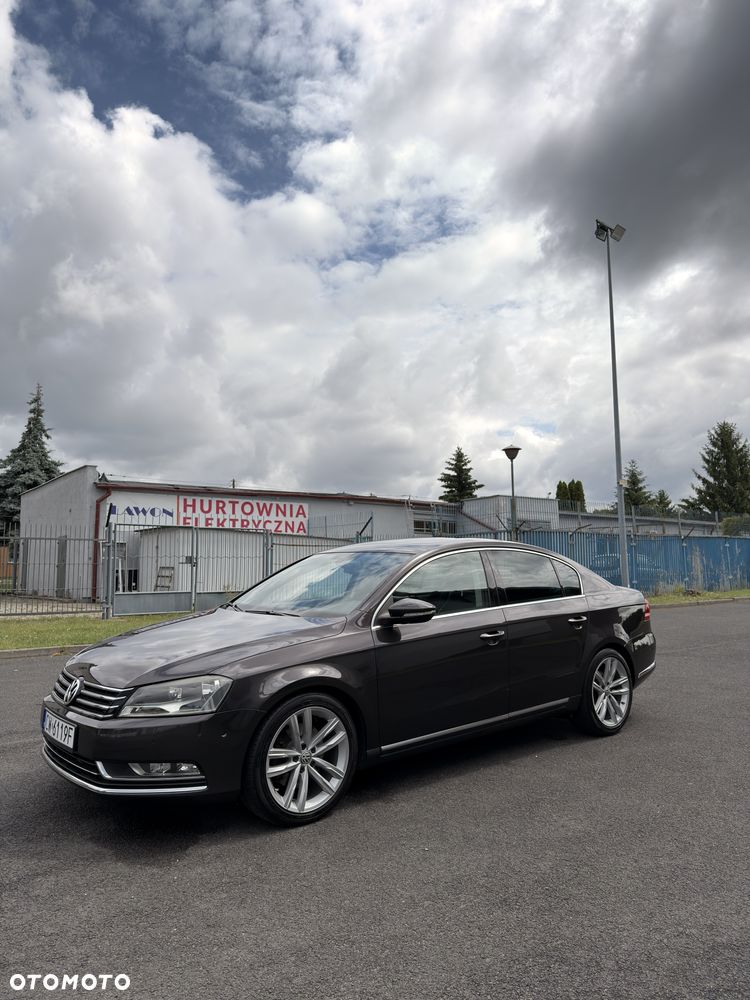 Volkswagen Passat 2.0 TDI DPF Highline DSG - 14