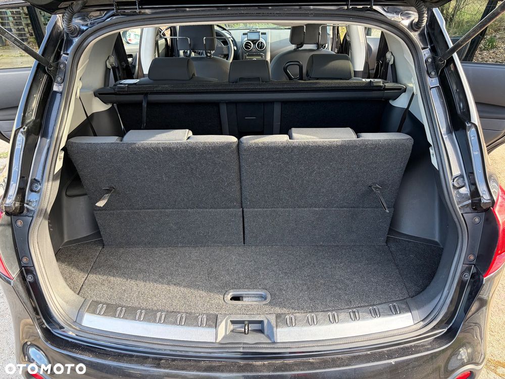 Nissan Qashqai+2 - 27