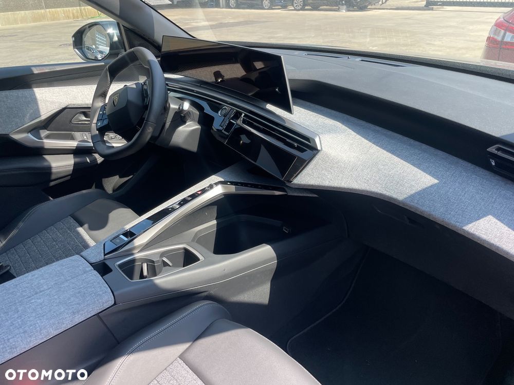 Peugeot 5008 - 3