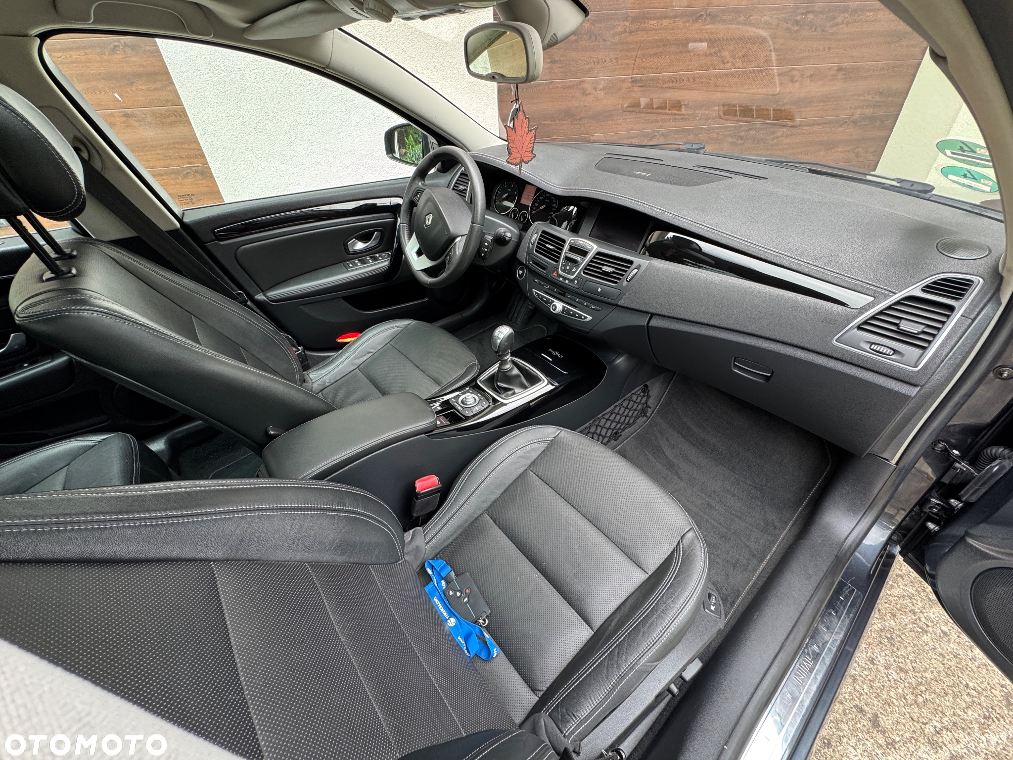 Renault Laguna dCi 180 FAP Initiale - 26