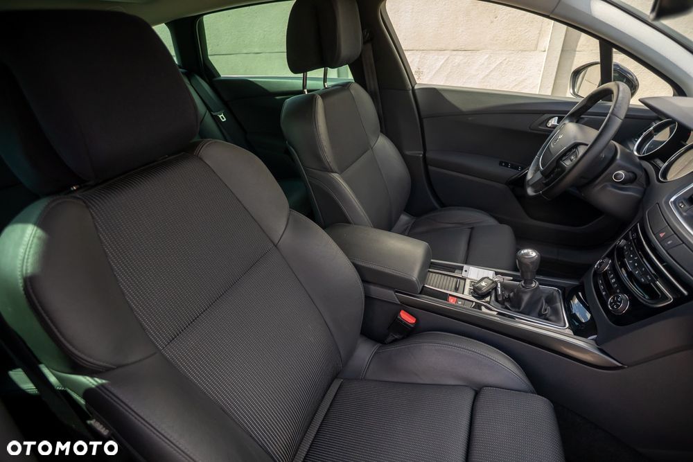 Peugeot 508 BlueHDi 150 Stop&Start Business-Line - 23