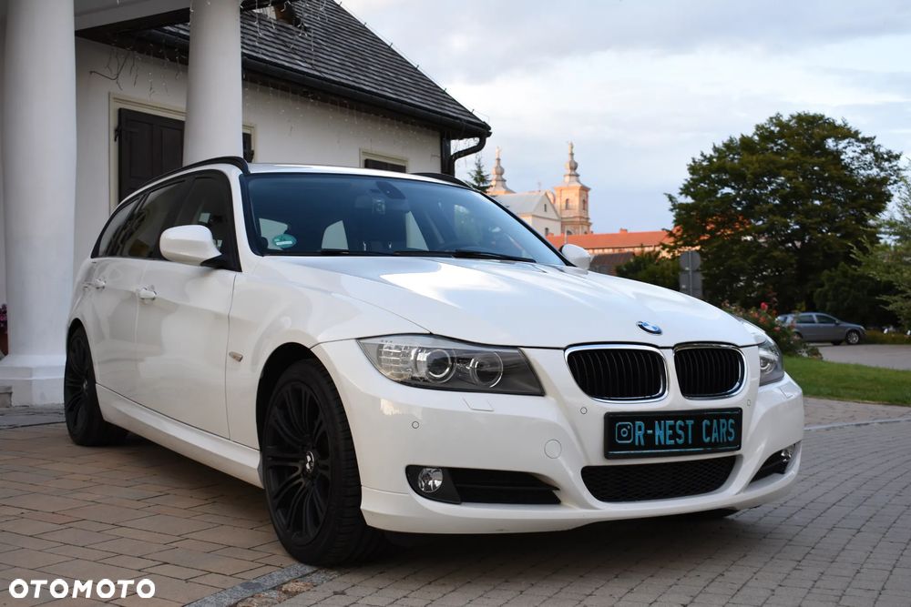 BMW Seria 3 318d - 19