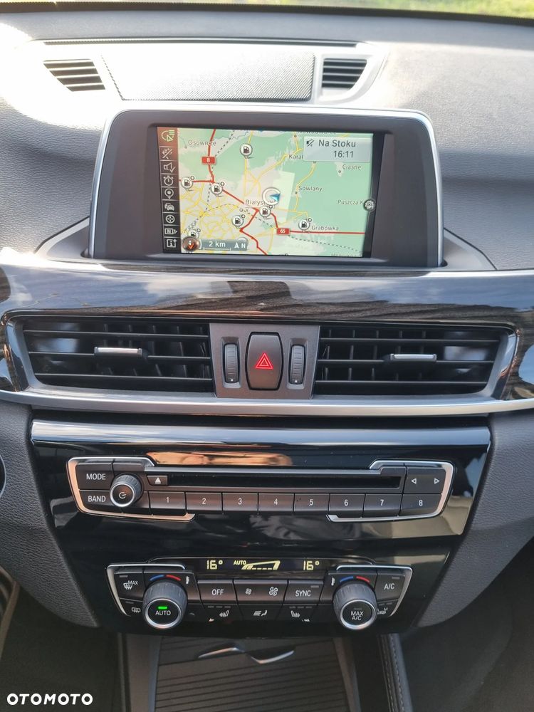 BMW X1 xDrive25i xLine - 12