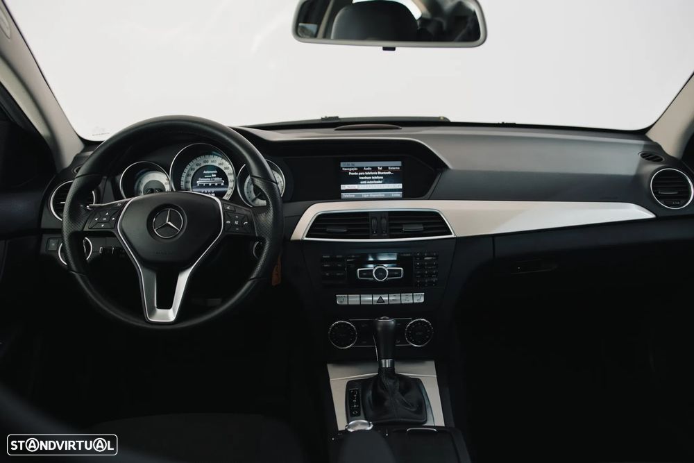 Mercedes-Benz C 180 - 16