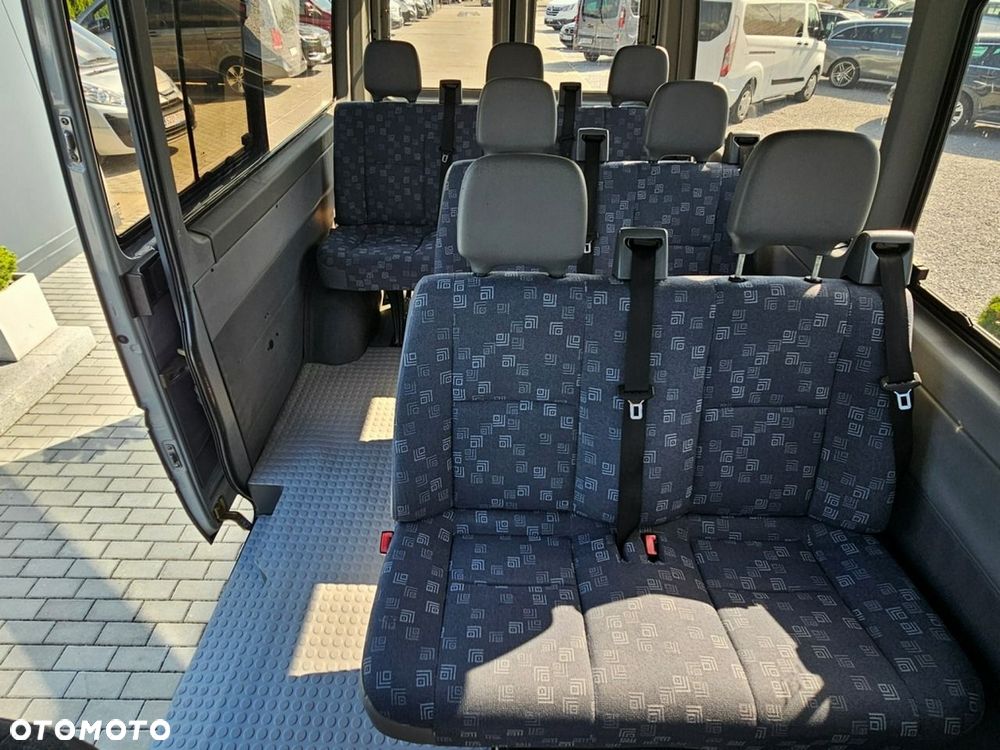 Mercedes-Benz Sprinter - 18