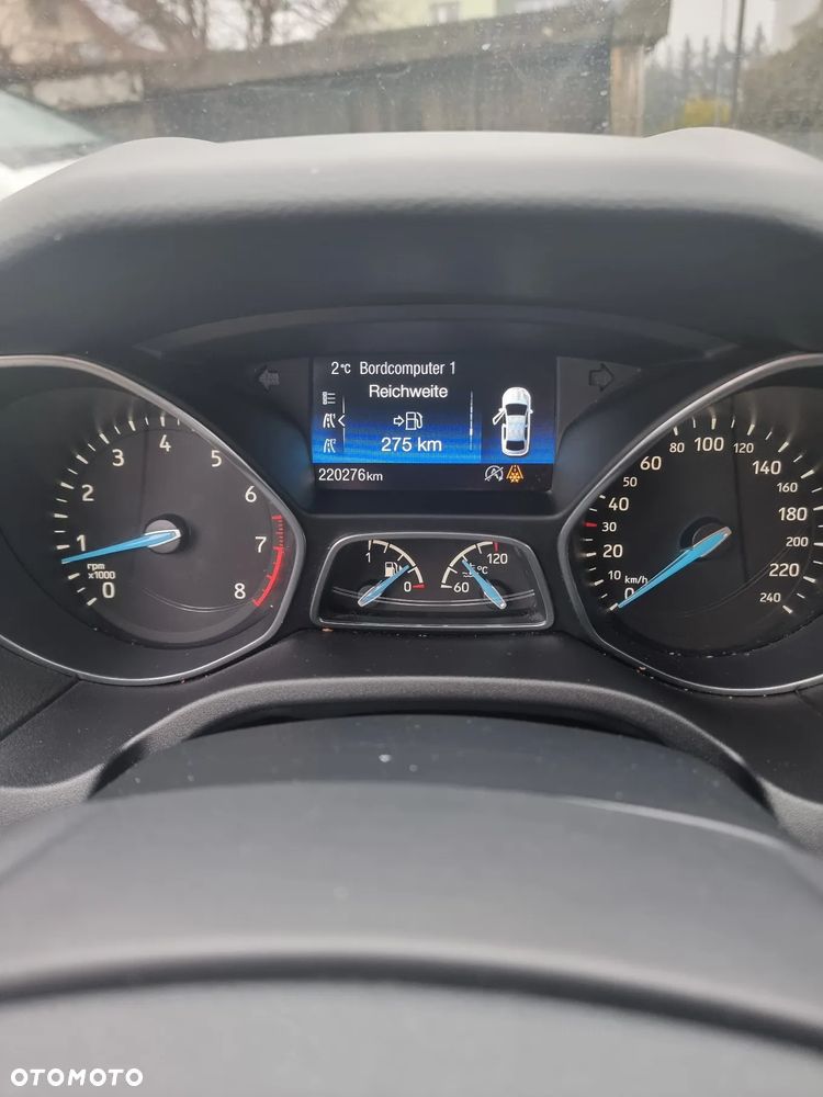 Ford Focus SW 1.5 EcoBoost S&S ST-LINE - 7