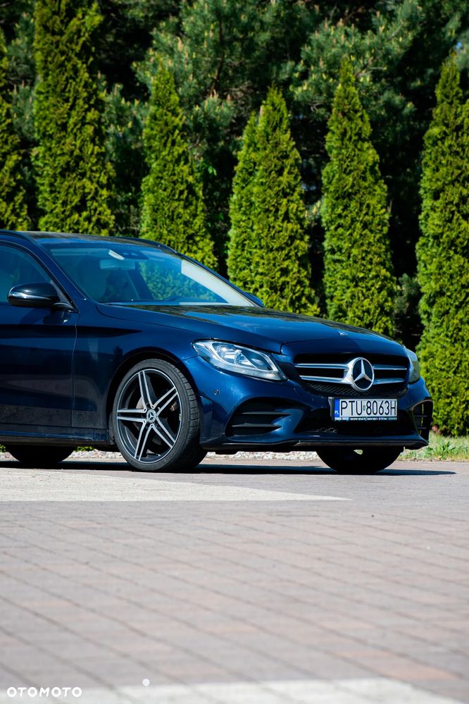 Mercedes-Benz Klasa C 300 d 9G-TRONIC AMG Line - 3