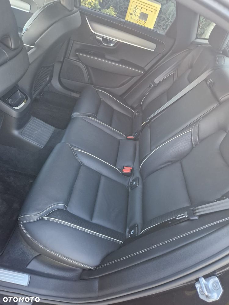 Volvo S90 - 10