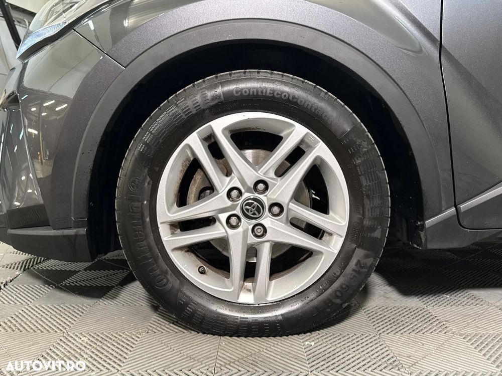 Toyota C-HR - 14