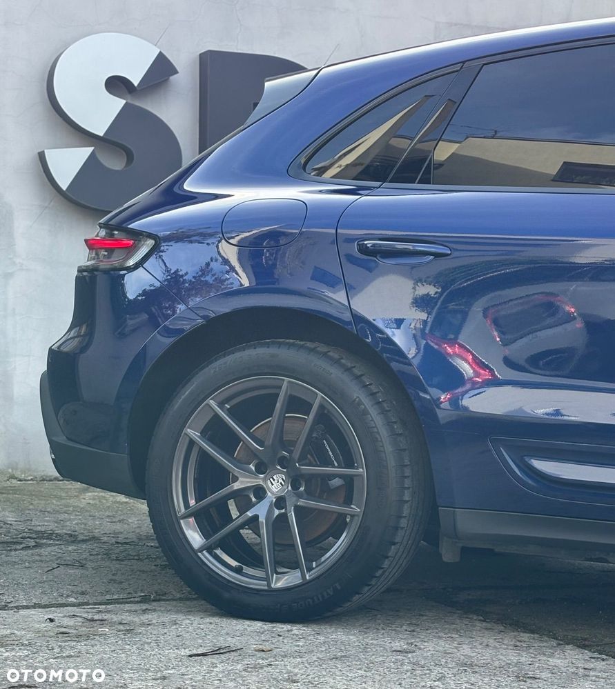 Porsche Macan T - 18