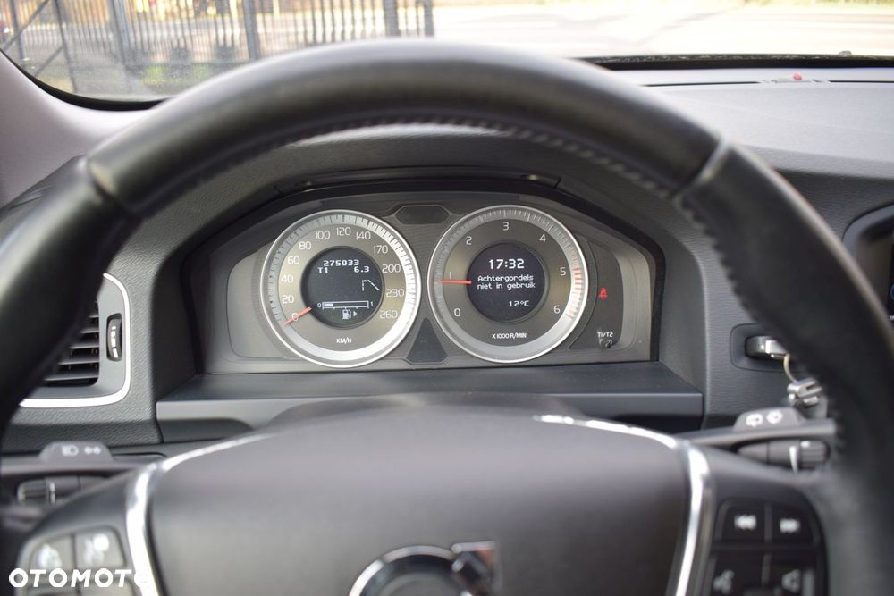 Volvo V60 ver-drive-momentum - 11
