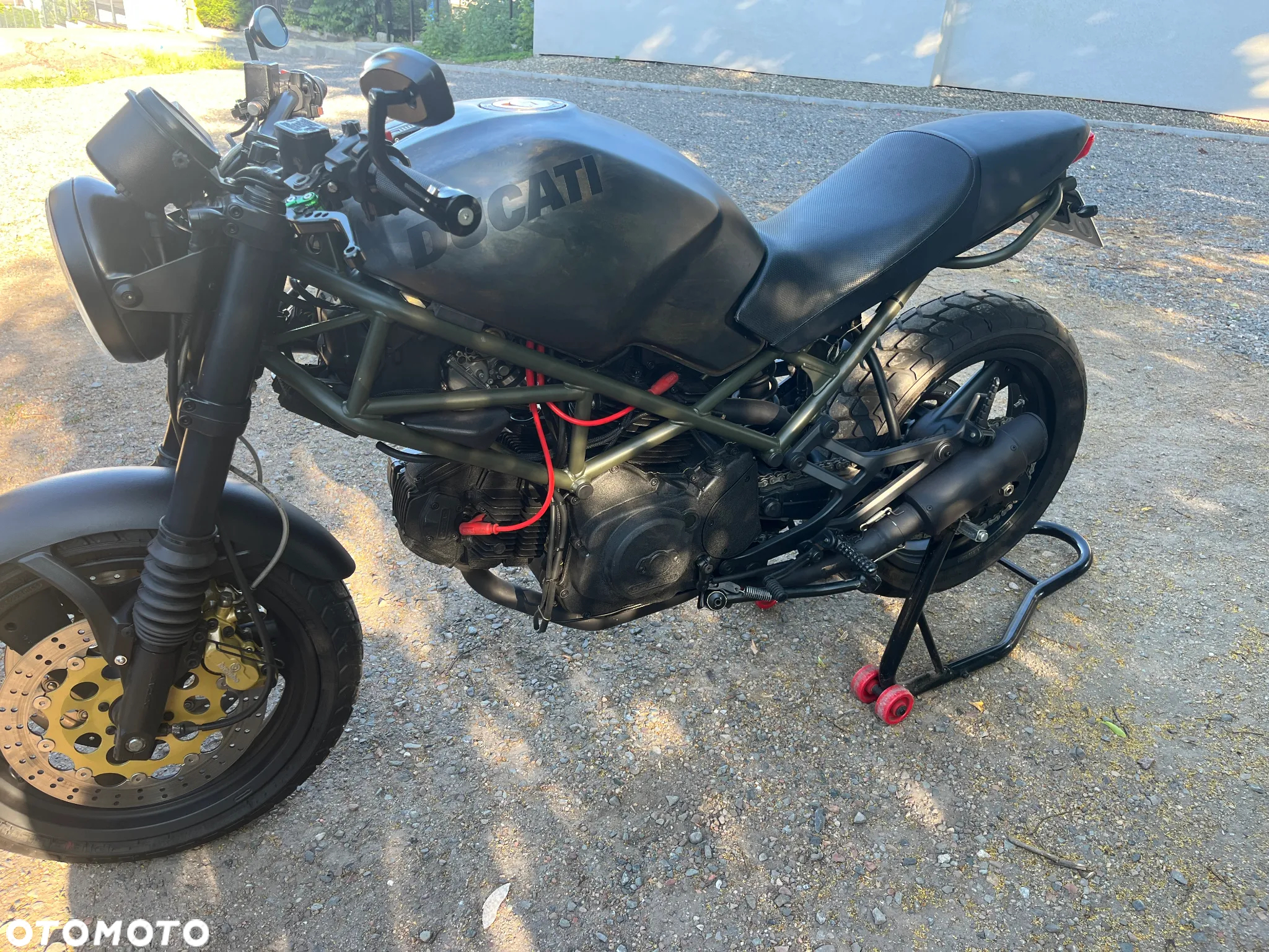 Ducati Monster - 9