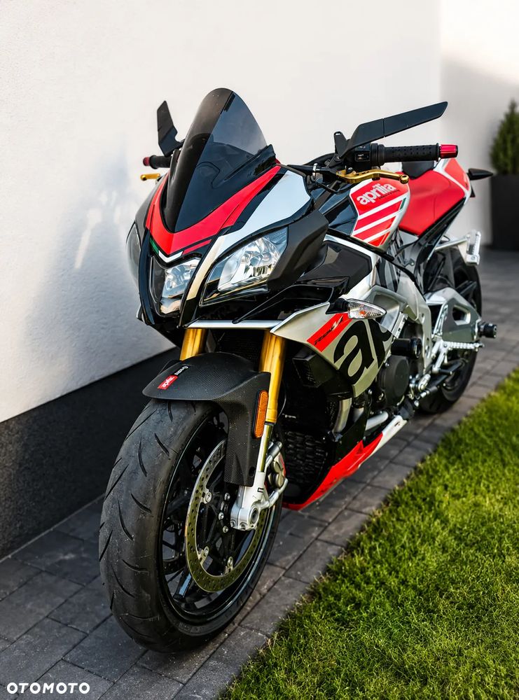 Aprilia Tuono - 1