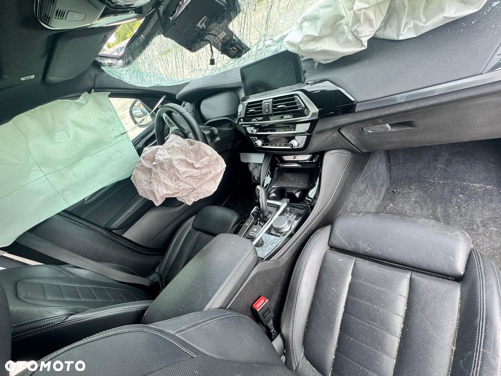 BMW X4 xM40i - 12