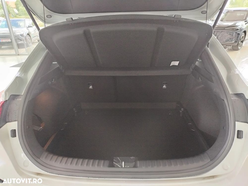 Kia XCeed 1.5 T-GDI 7DCT City - 8