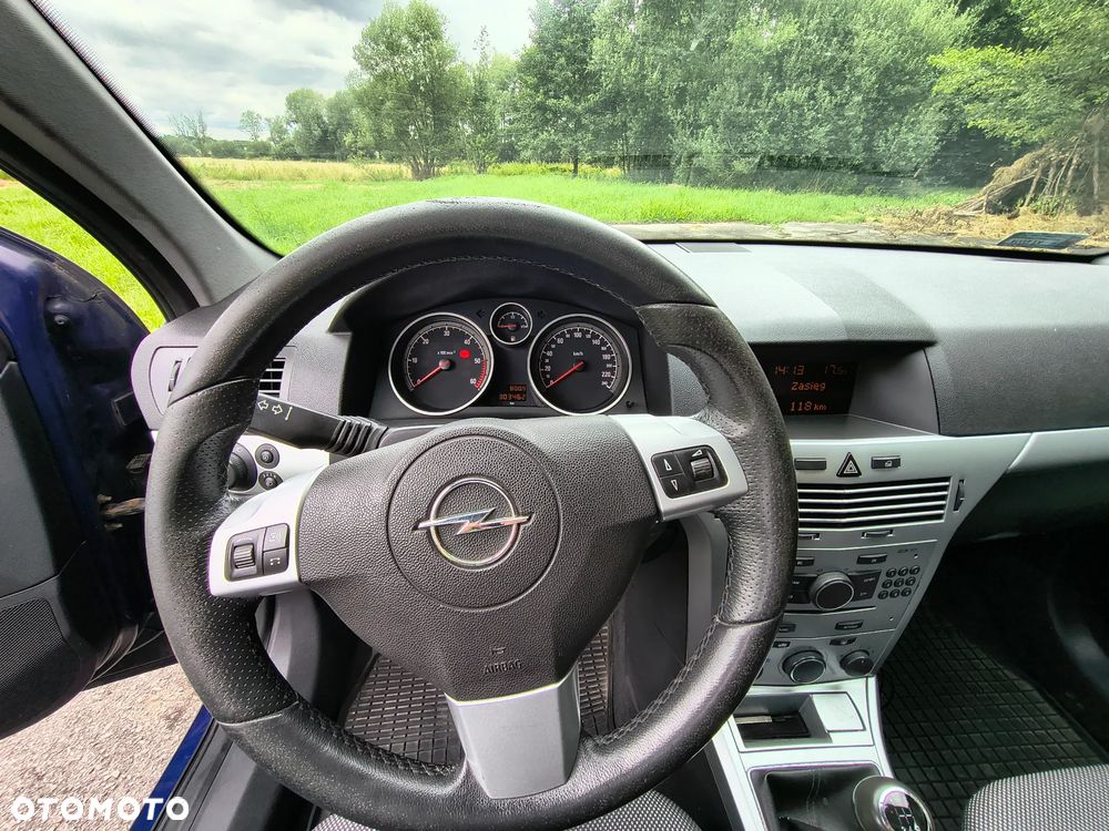 Opel Astra 1.7 CDTI - 7