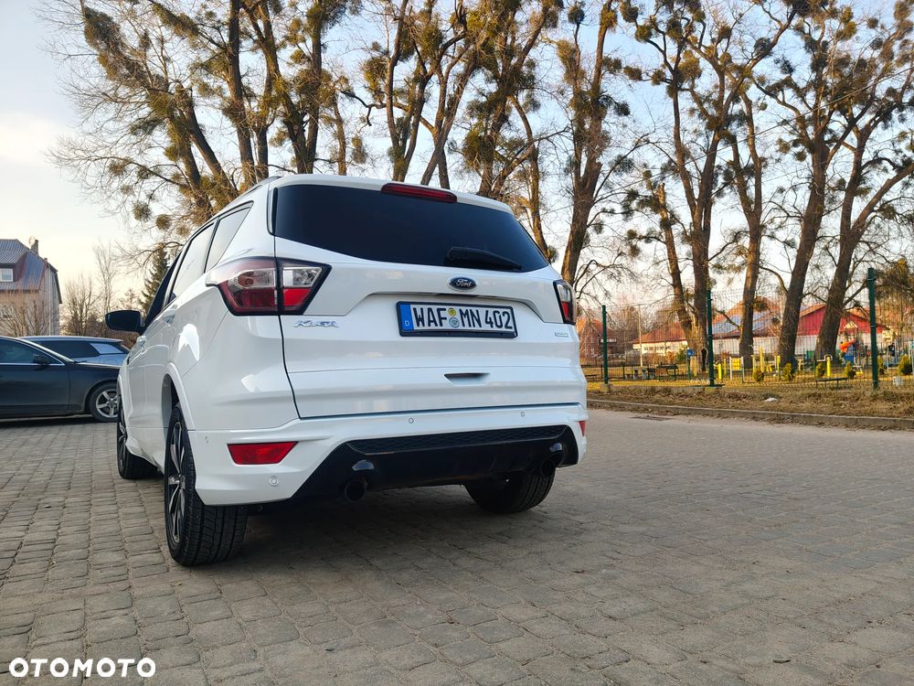 Ford Kuga 1.5 EcoBoost 2x4 ST-Line - 20