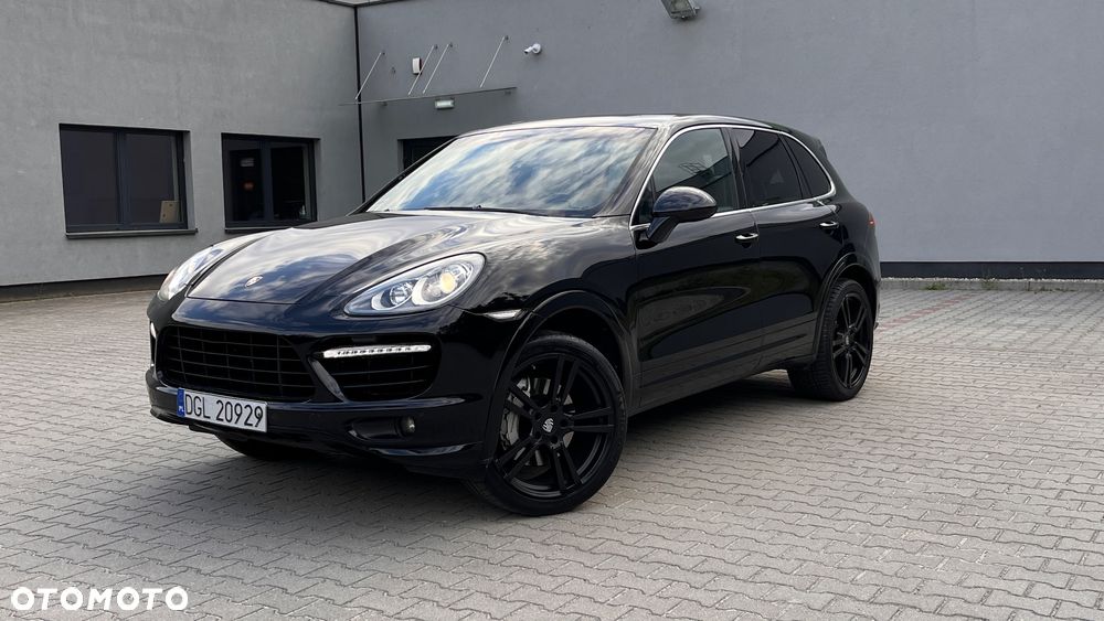 Porsche Cayenne S - 1